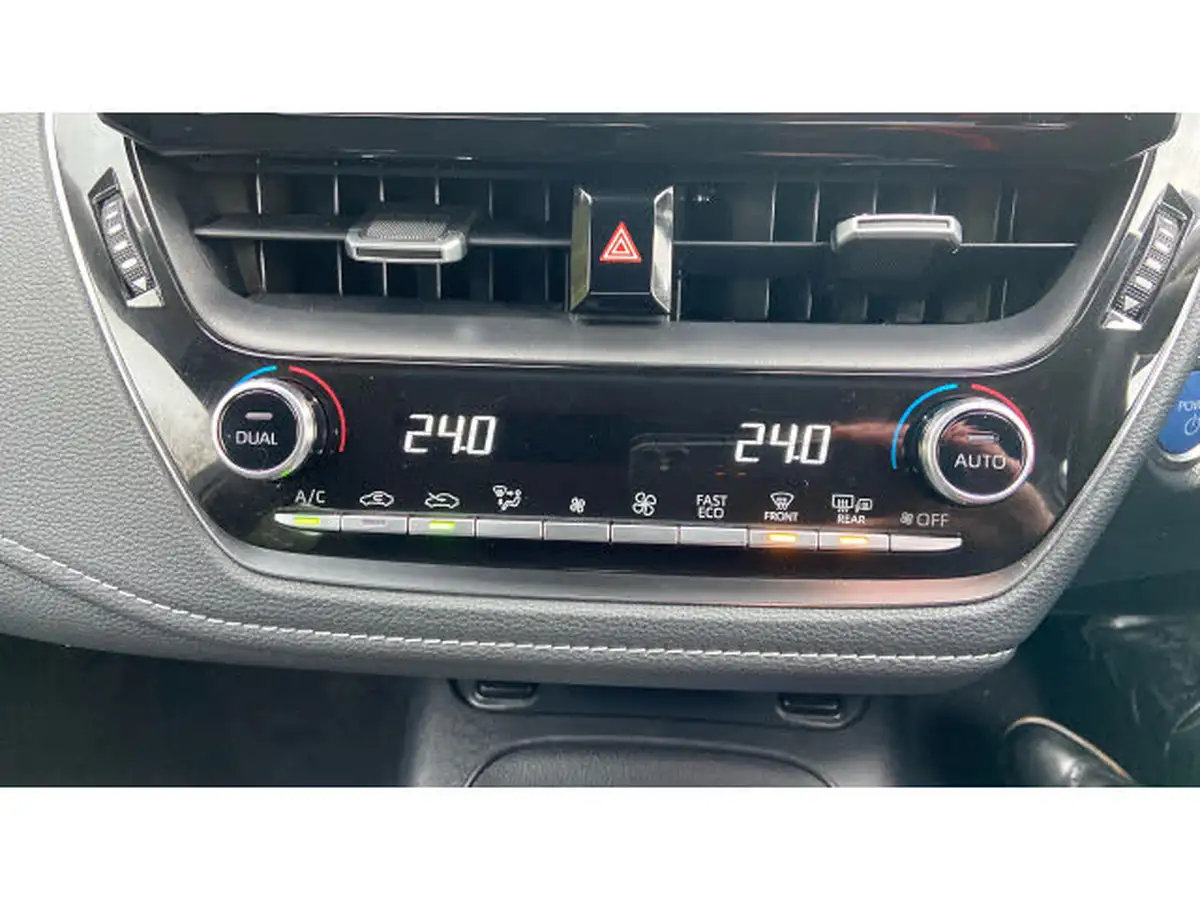 2020-toyota-corolla-18-vvt-i-design-spare-wheel-hatchback-5d-big-37