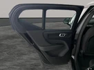 2022-volvo-xc40-15-t4-inscription-expression-small-18