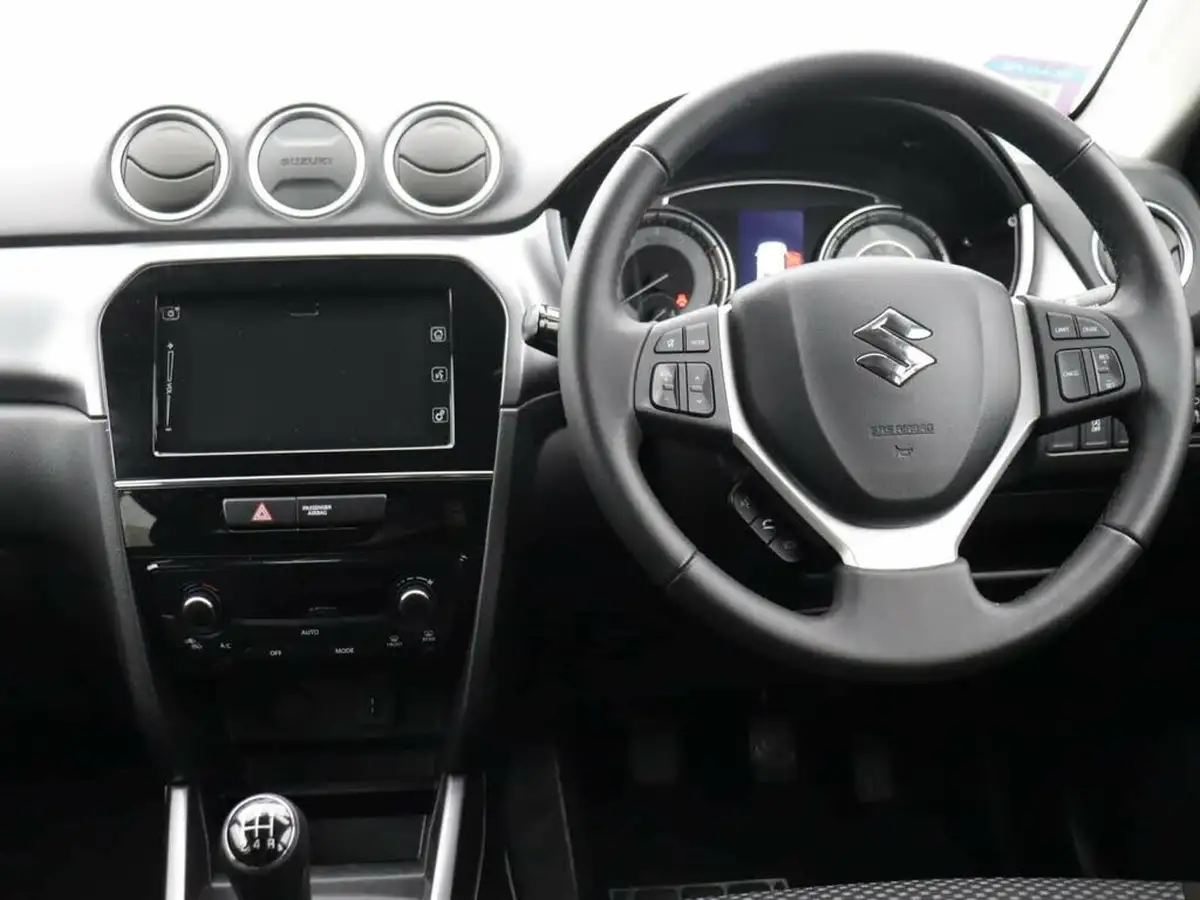 2019-suzuki-vitara-10-boosterjet-sz-t-big-13