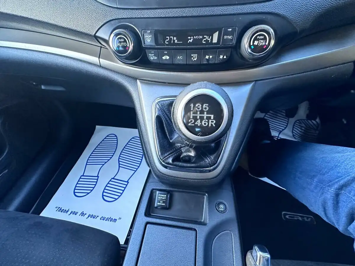 2014-honda-cr-v-16td-se-big-31