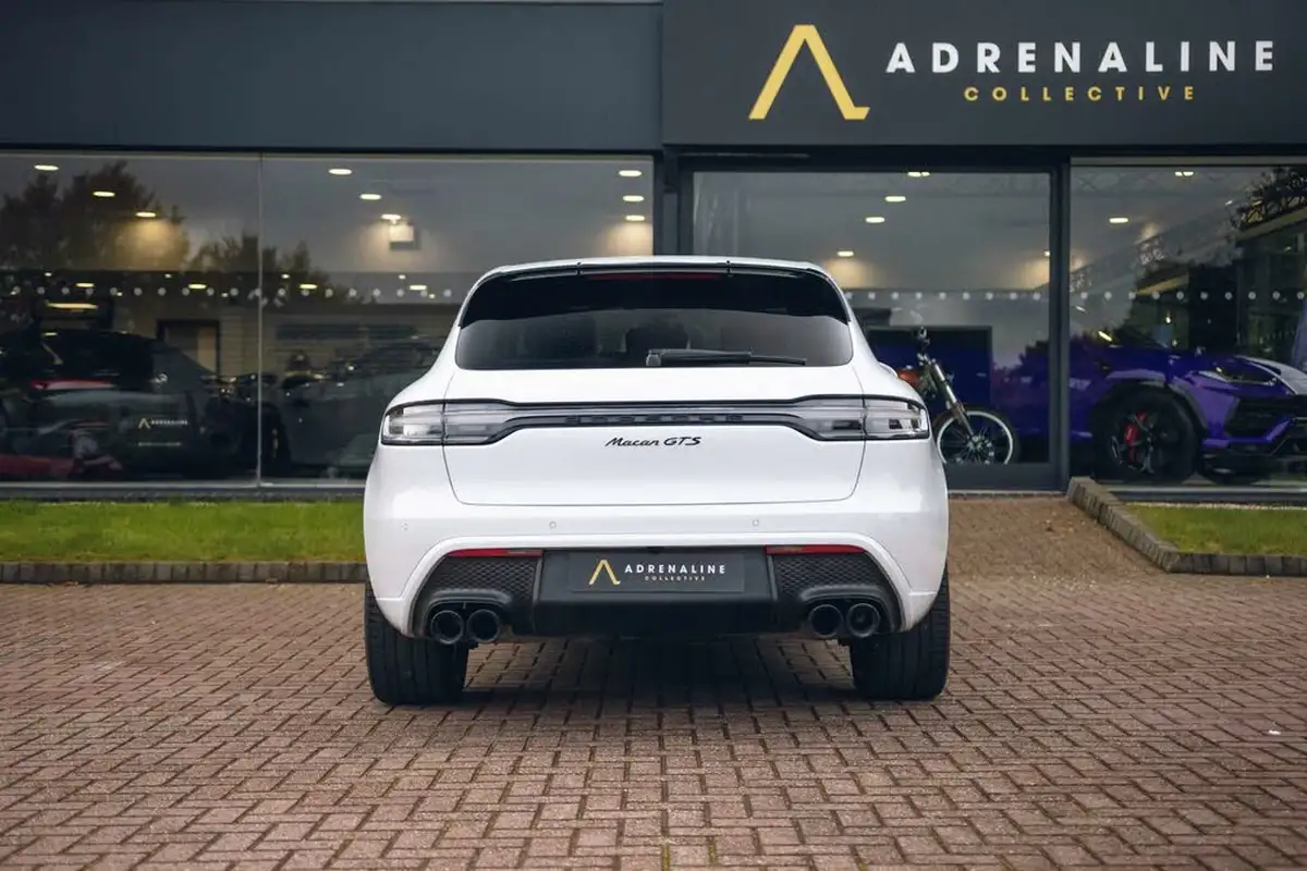 2022-porsche-macan-29-v6-gts-big-7