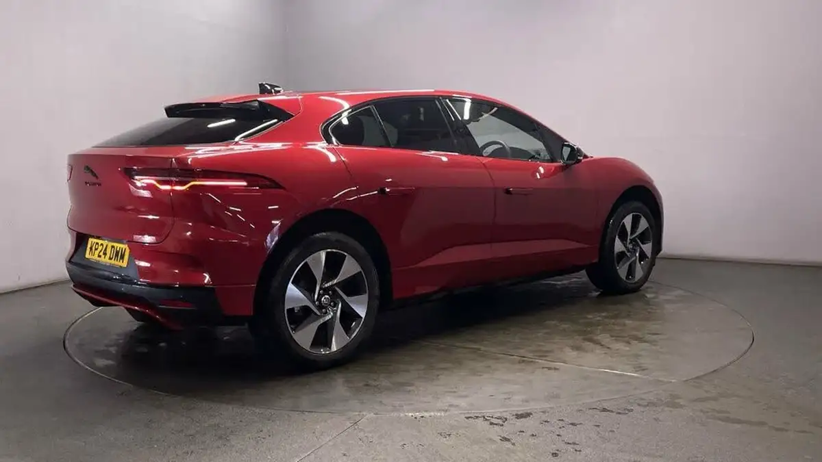 2024-jaguar-i-pace-ev400-r-dynamic-se-black-big-7