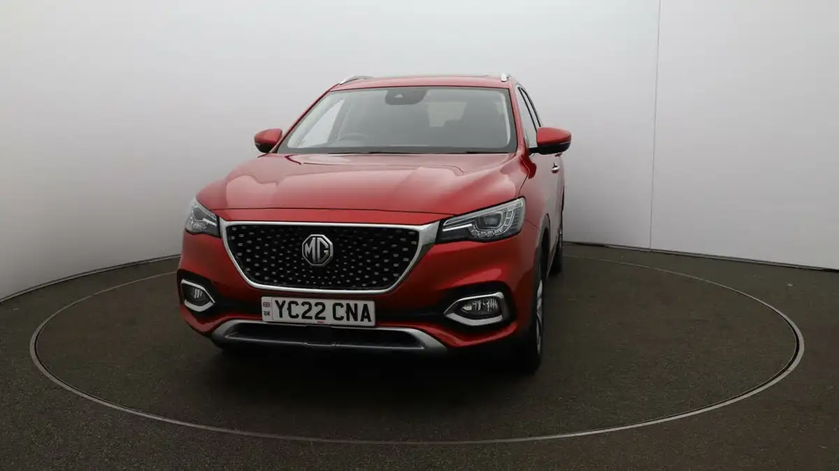 2022-mg-hs-15t-gdi-exclusive-162ps-dct-big-32