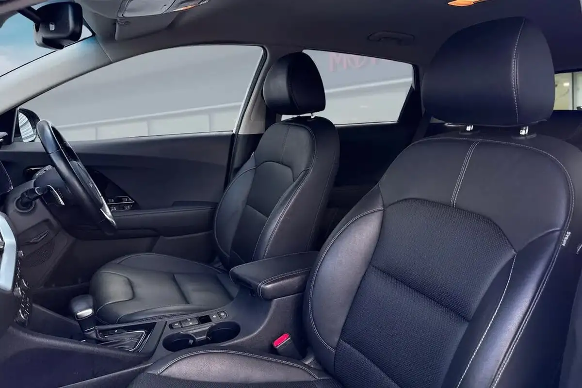 2022-kia-niro-16-gdi-3-156kwh-big-15
