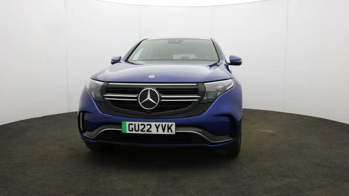 2022-mercedes-benz-eqc-e-eqc-400-amg-line-big-25