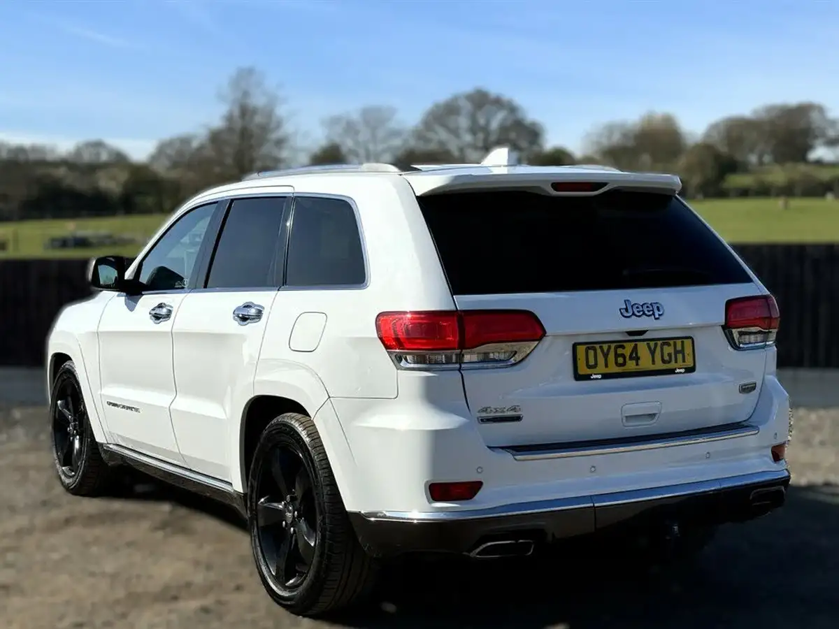2015-jeep-grand-cherokee-30crd-summit-big-3