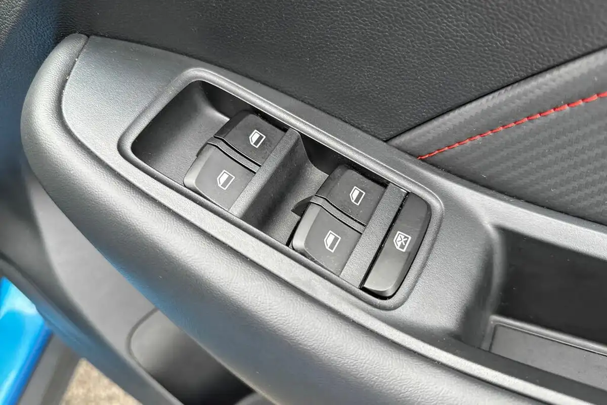 2024-mg-zs-suv-15-vti-tech-exclusive-big-20