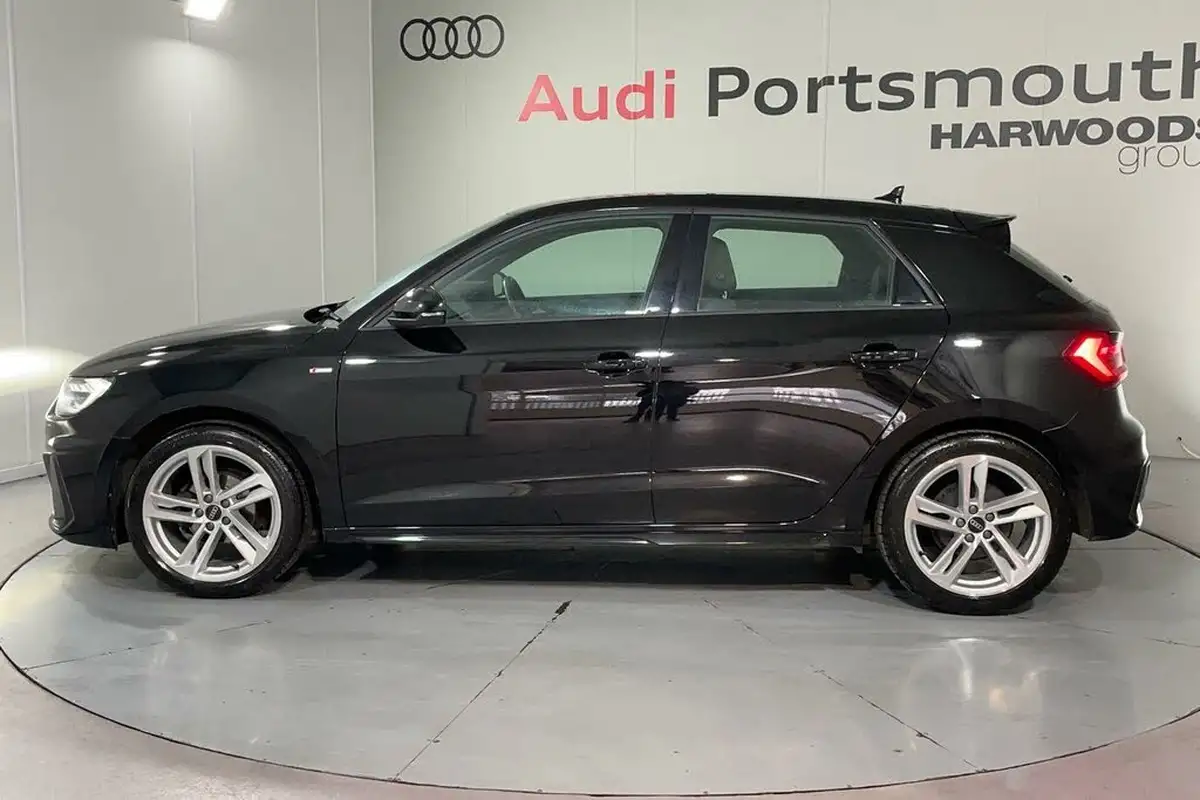 2021-audi-a1-10-25-tfsi-s-line-big-9