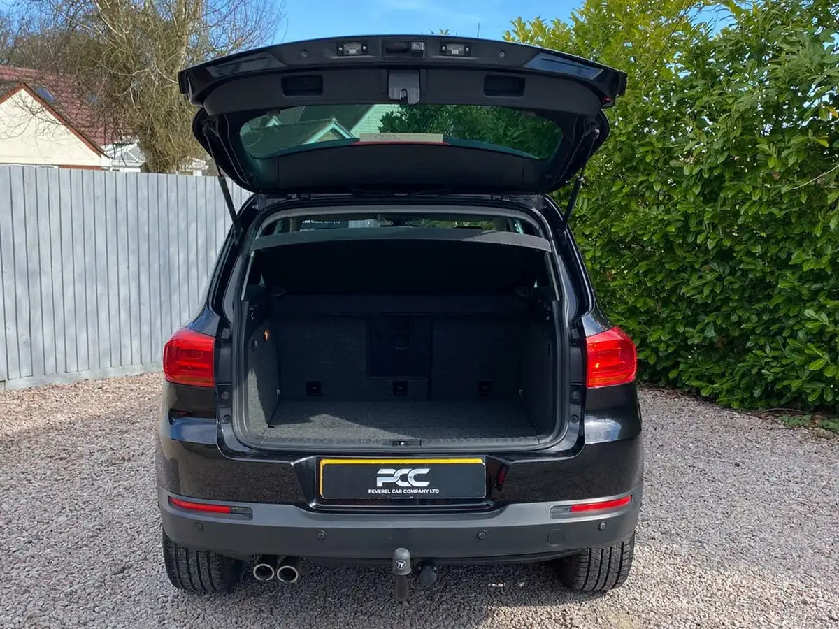 2012-volkswagen-tiguan-20td-sport-170ps-4wd-big-45