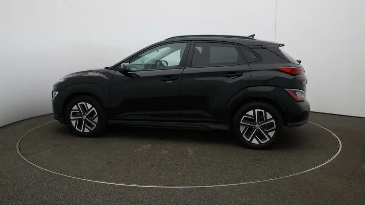 2022-hyundai-kona-e-ultimate-big-54