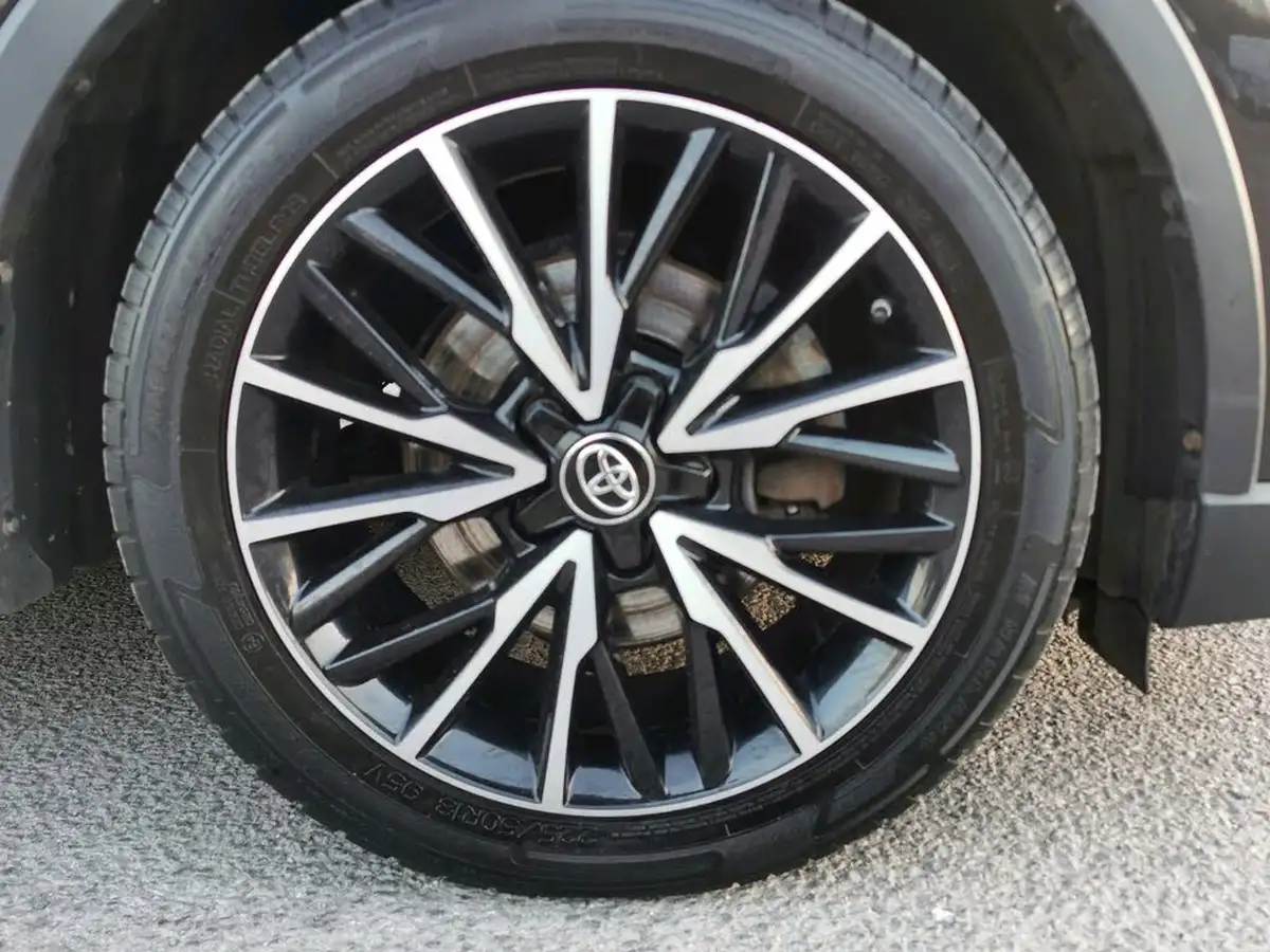 2017-toyota-c-hr-18-vvt-i-excel-big-20