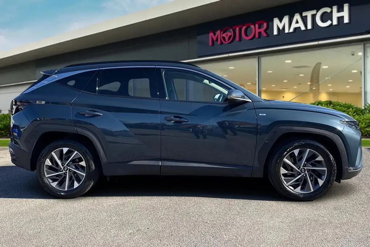 2023-hyundai-tucson-16-t-gdi-premium-150ps-48-volt-mhev-dct-big-2