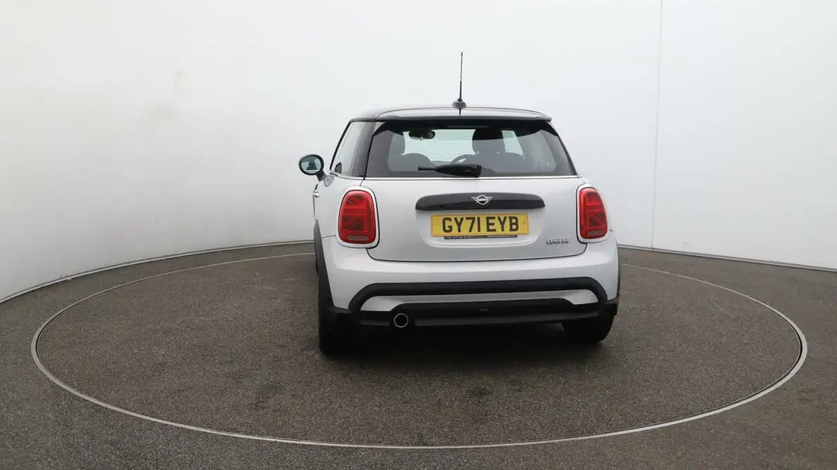 2021-mini-cooper-15-cooper-classic-hatchback-3d-big-53