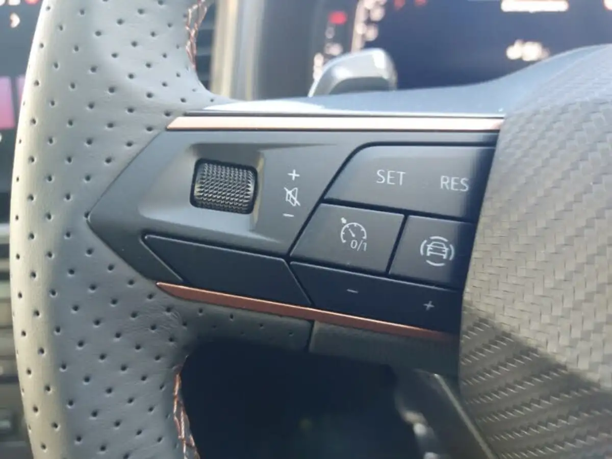 2024-cupra-ateca-15-ecotsi-v2-big-15