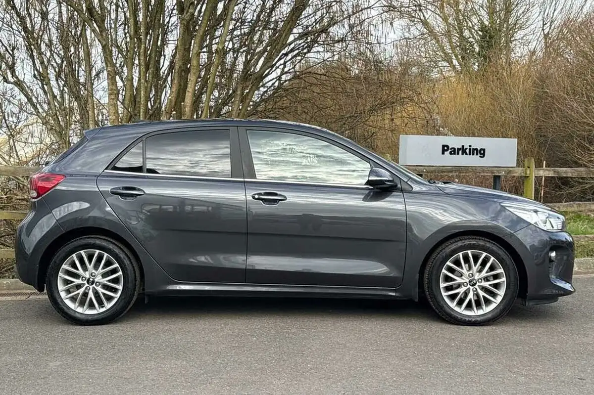 2018-kia-rio-14-3-big-4