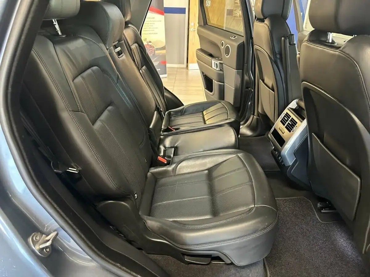 2022-land-rover-range-rover-sport-30-d250-hse-big-15