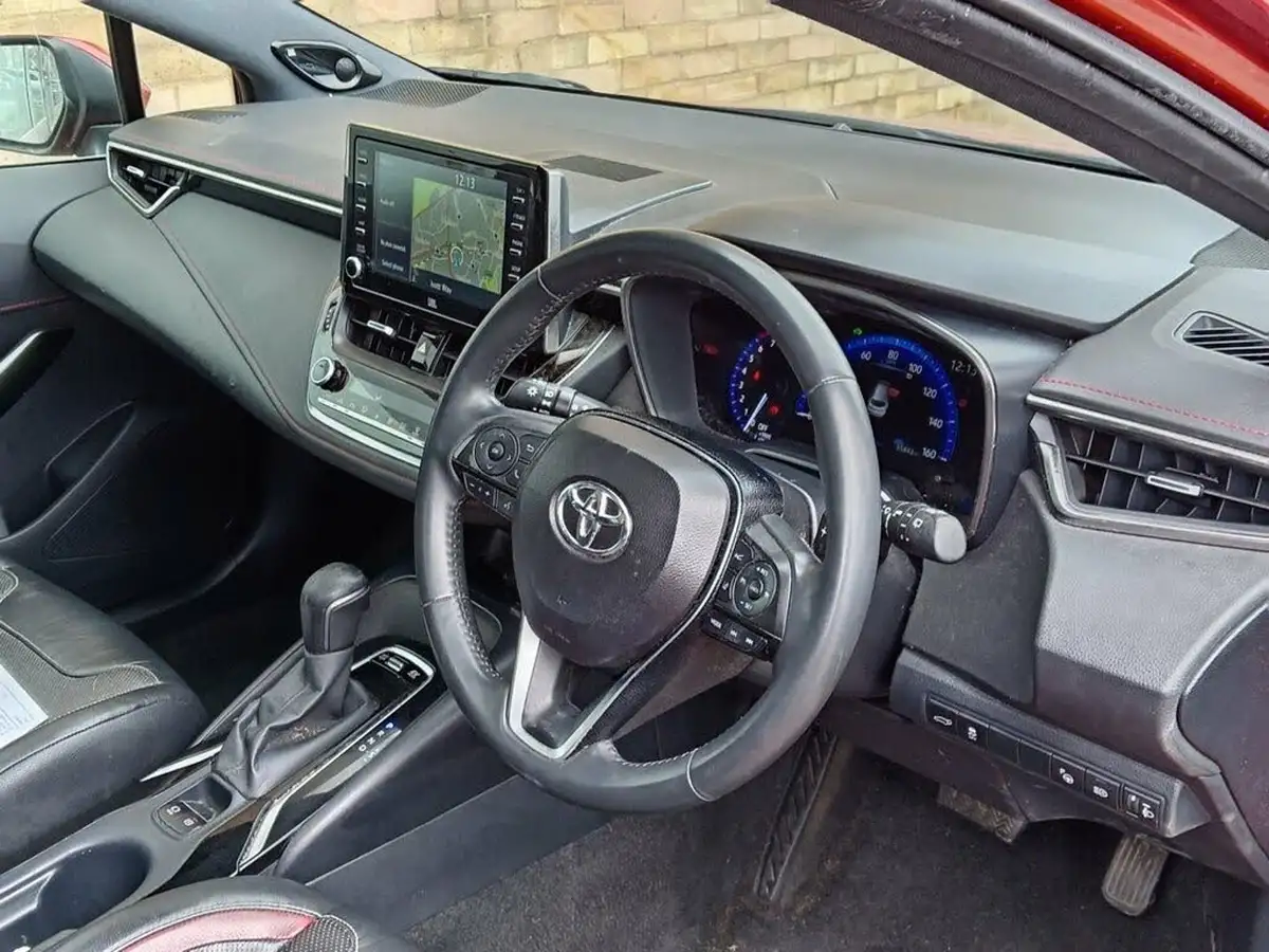 2020-toyota-corolla-20-vvt-i-excel-spare-wheel-touring-sports-big-7