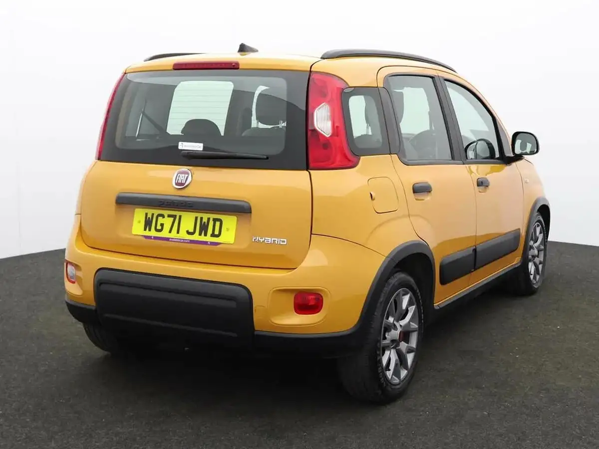 2021-fiat-panda-10-city-life-big-4