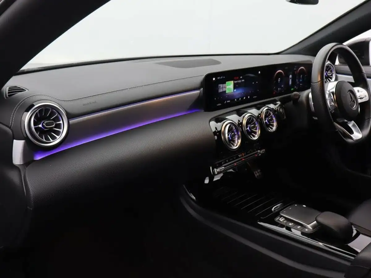 2021-mercedes-benz-cla-13-cla-250e-amg-line-premium-shooting-brake-5d-big-32