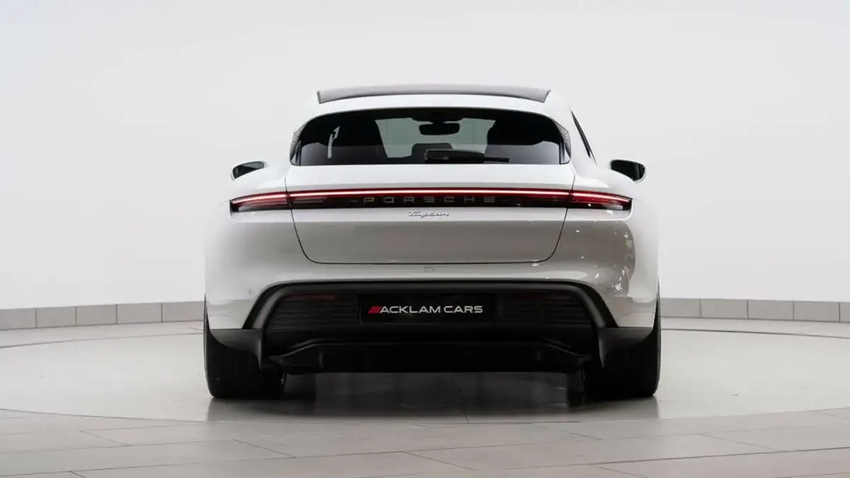 2023-porsche-taycan-e-sport-turismo-476ps-performance-battery-plus-big-21