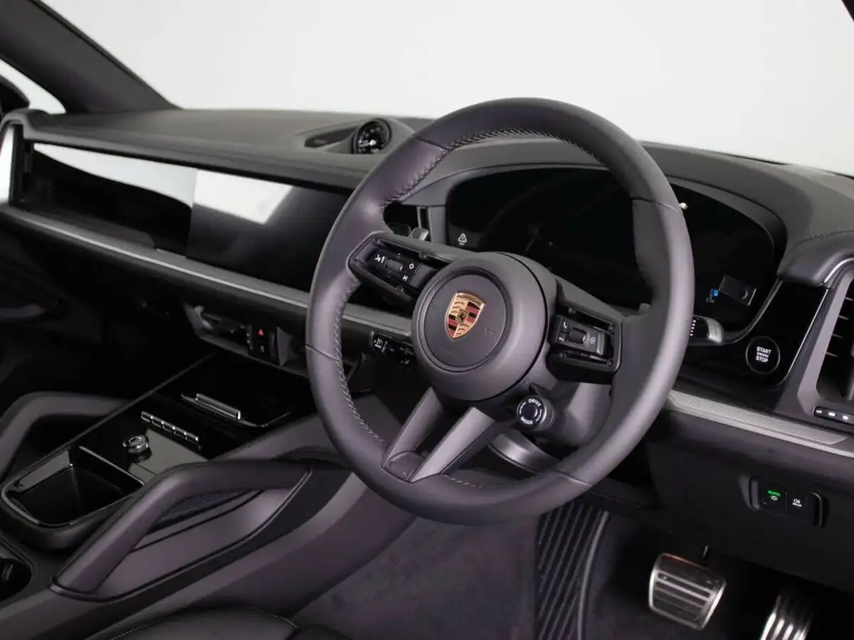 2024-porsche-cayenne-30-v6-e-hybrid-470ps-coupe-big-6
