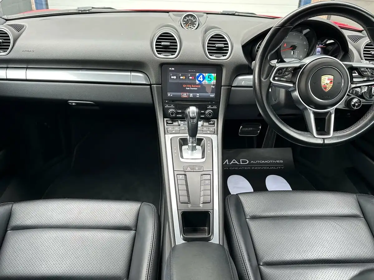 2017-porsche-cayman-718-25-s-pdk-big-16