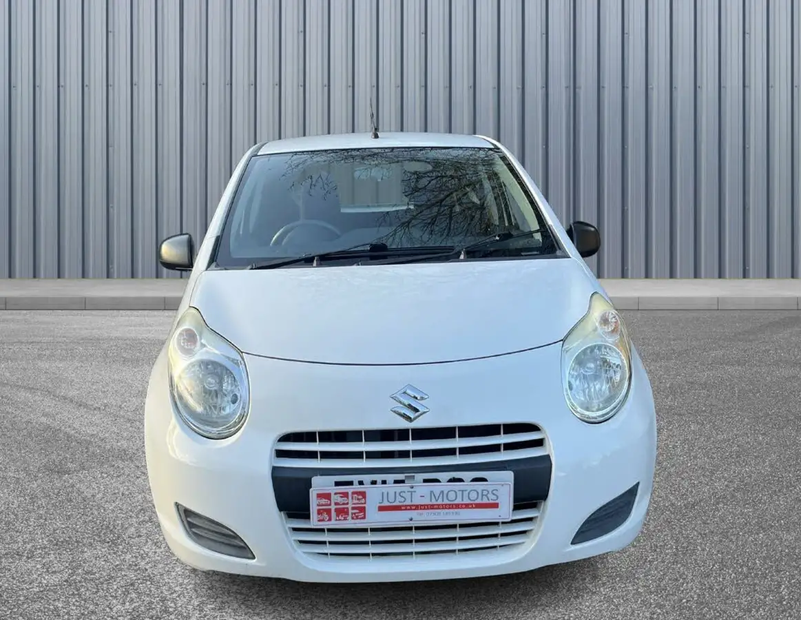 2015-suzuki-alto-10-sz-big-1