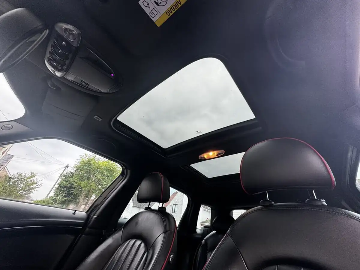2014-mini-countryman-16-john-cooper-works-chili-auto-big-31