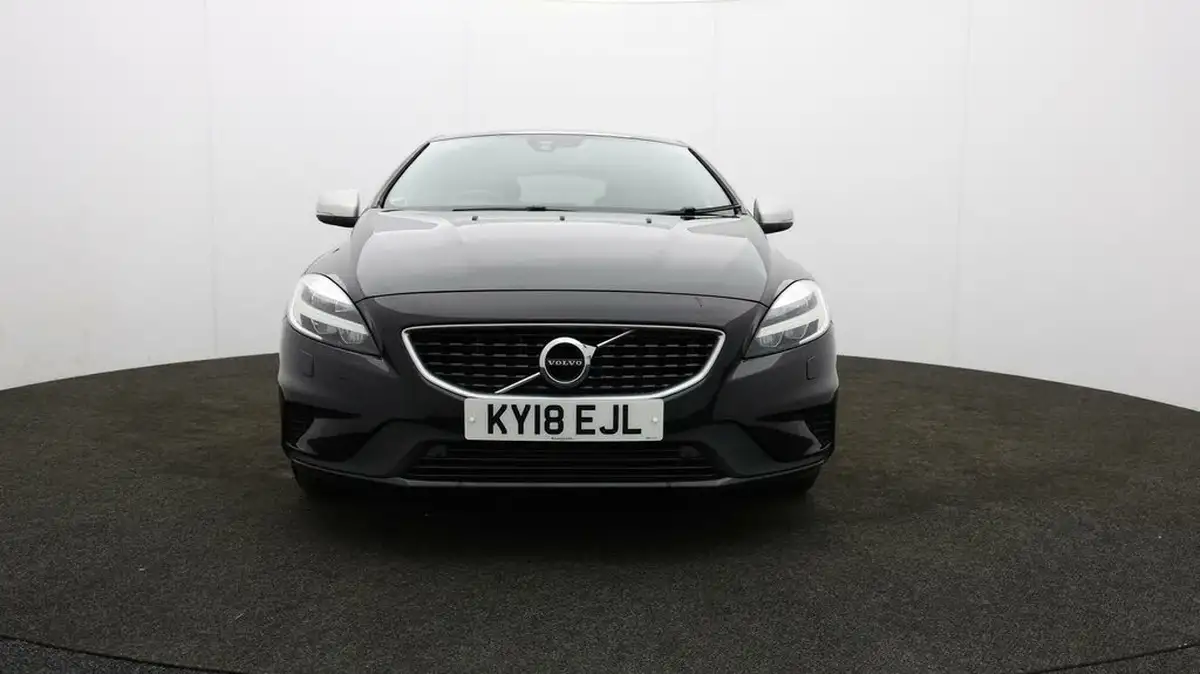 2018-volvo-v40-20td-d3-r-design-pro-big-46
