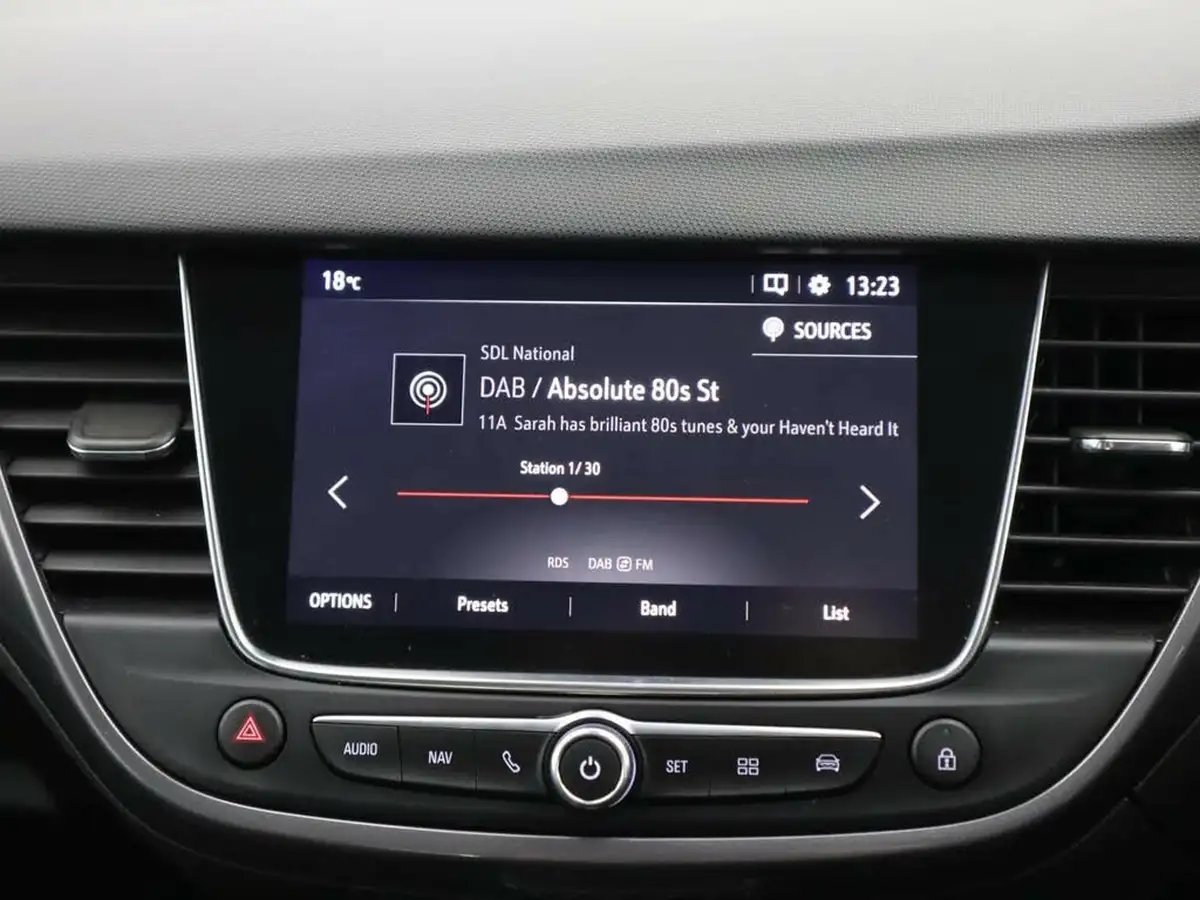 2019-vauxhall-crossland-x-12-tech-line-nav-130ps-turbo-ss-big-18
