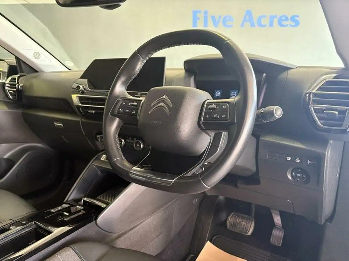 2021-citroen-c4-12-puretech-shine-130ps-eat8-big-1