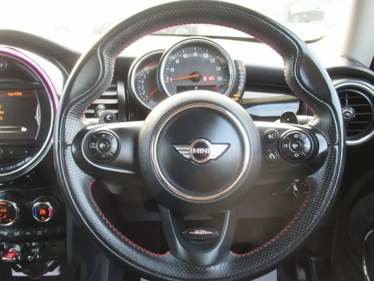 2017-mini-cooper-20-cooper-s-ss-hatchback-3d-sport-auto-big-7