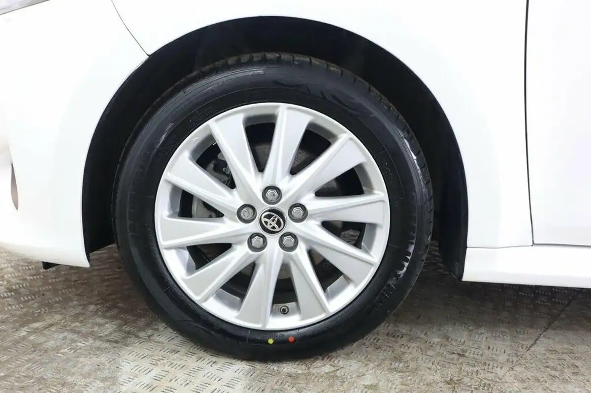 2022-toyota-yaris-15-vvt-i-icon-big-24
