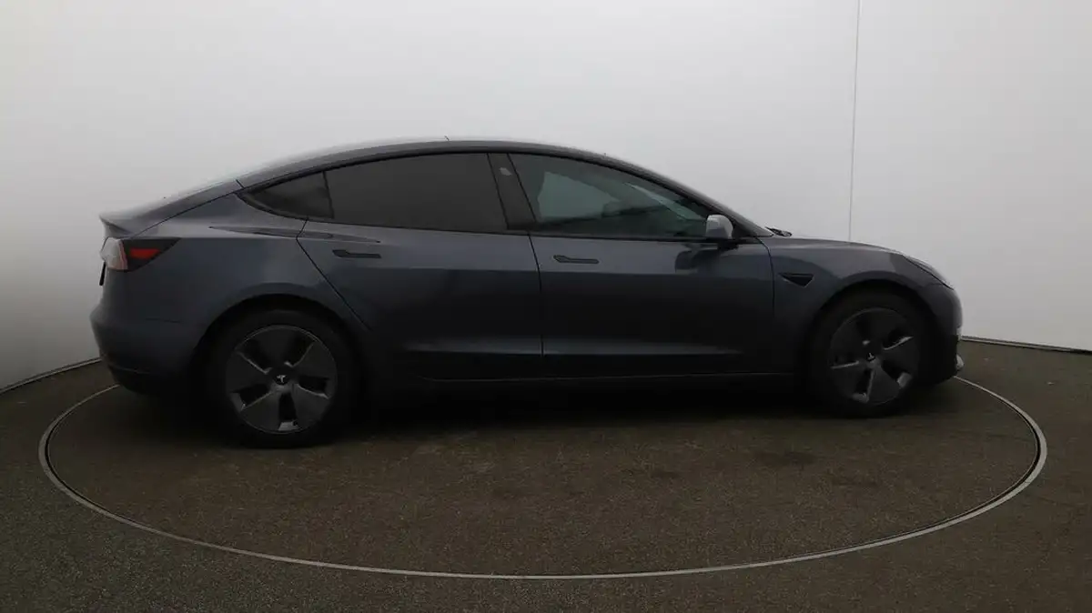 2021-tesla-model-3-e-long-range-4x4-big-42