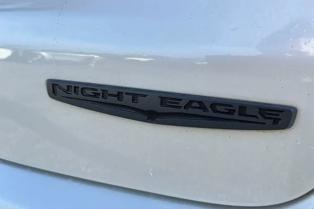 2020-jeep-compass-14-multiair-ii-night-eagle-big-29