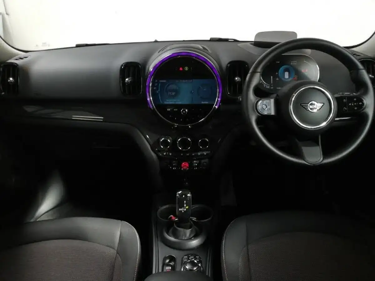 2021-mini-countryman-15-cooper-classic-auto-big-2