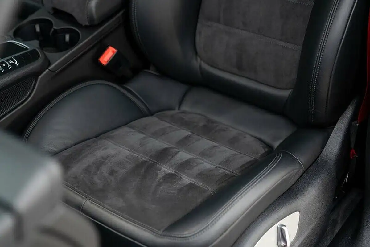 2020-porsche-macan-29-v6-gts-big-32