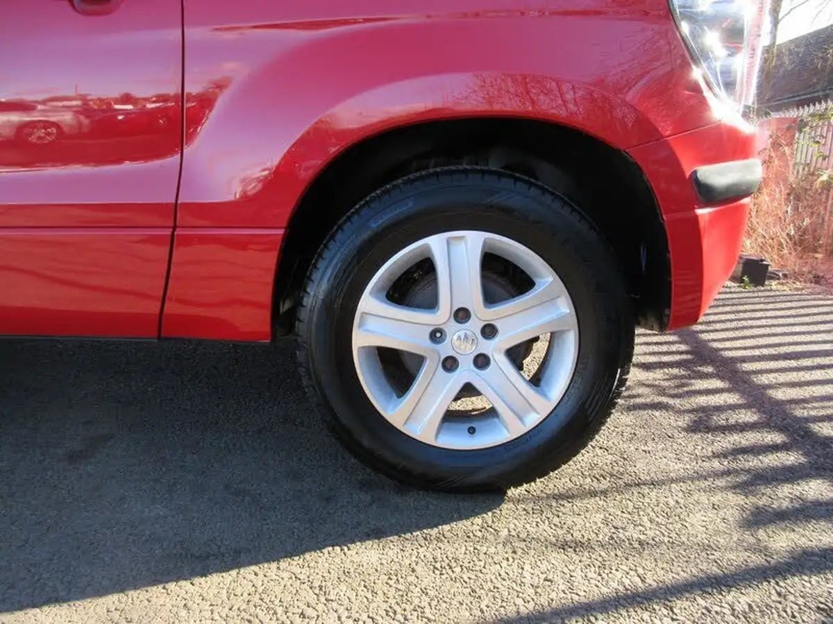 2008-suzuki-grand-vitara-16-big-23