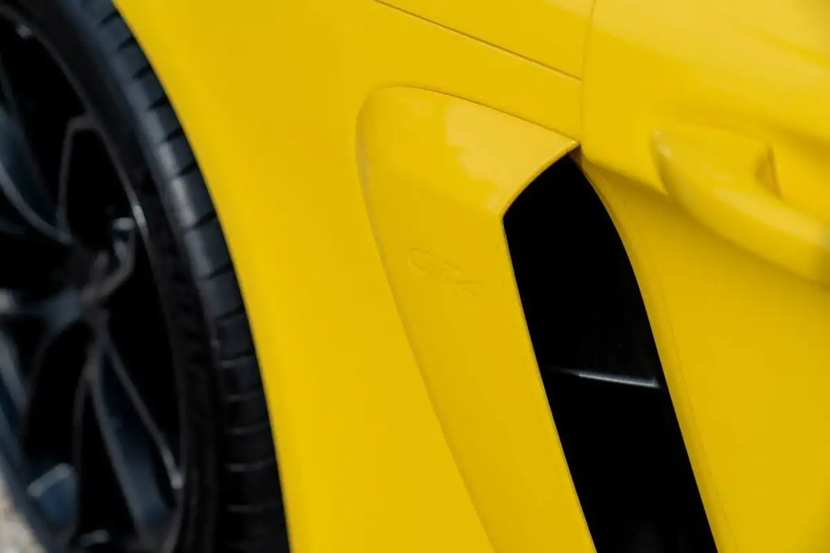 2023-porsche-cayman-718-40-cayman-gt4-pdk-big-22