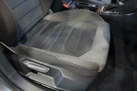2016-volkswagen-golf-20tdi-gt-edition-5d-dsg-small-19