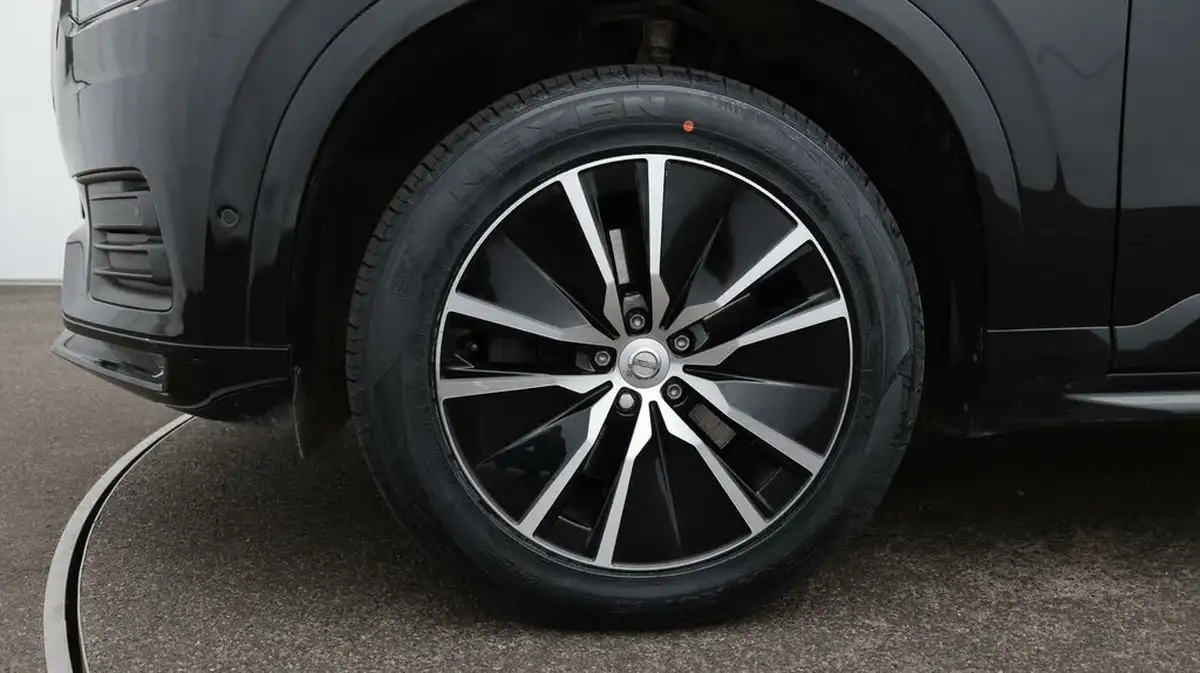 2021-volvo-xc90-20td-b5-momentum-big-18