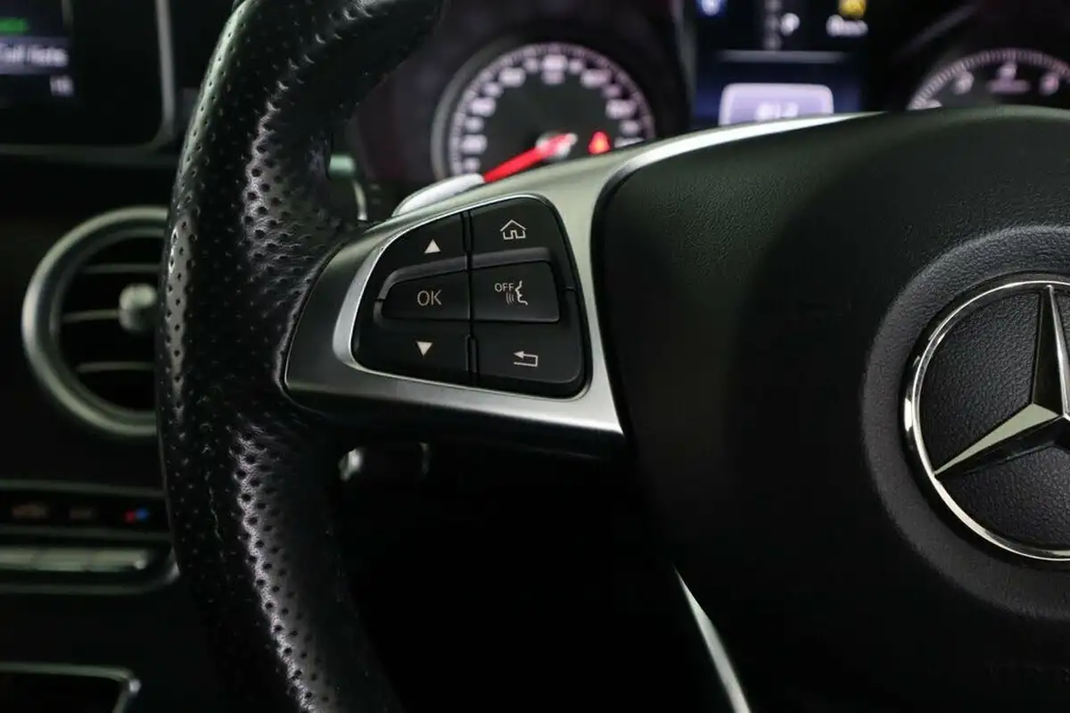 2018-mercedes-benz-c-class-20-c200-amg-line-ss-saloon-4d-9g-tronic-plus-big-17