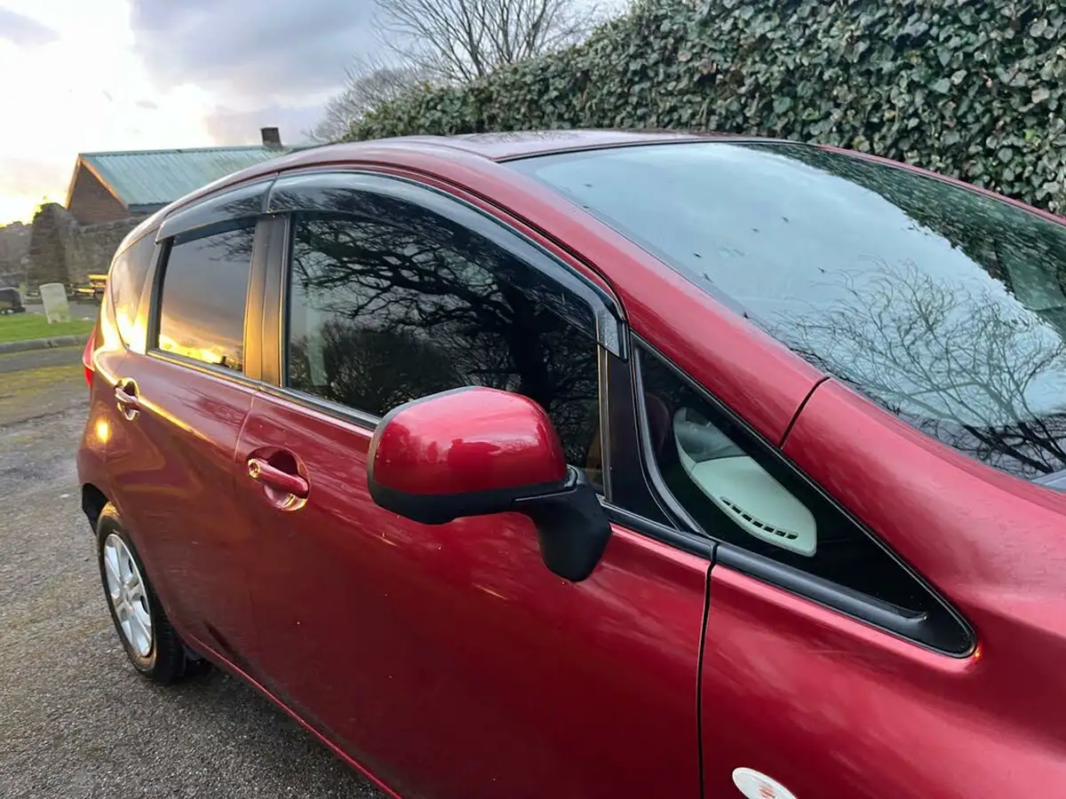 2011-nissan-note-16-acenta-auto-big-39