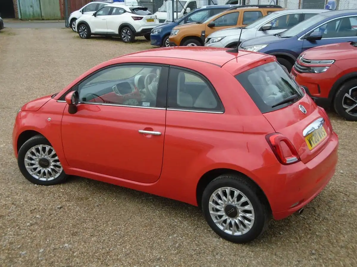 2020-fiat-500-12-lounge-big-10