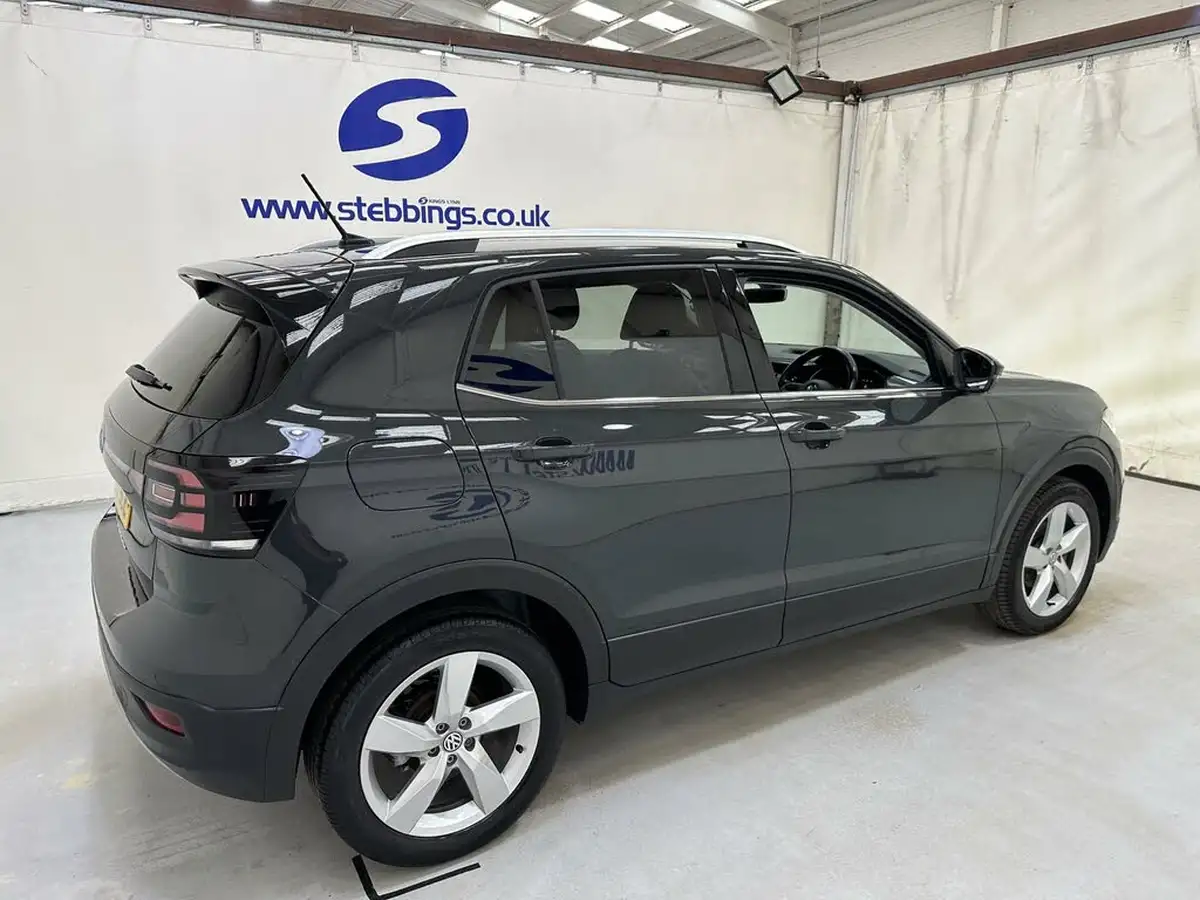 2019-volkswagen-t-cross-10-tsi-sel-big-6