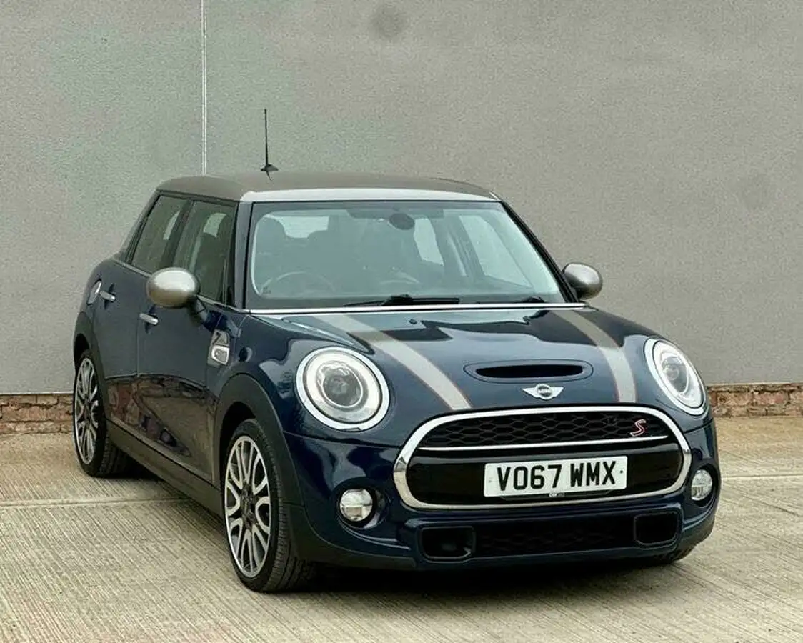 2017-mini-cooper-20-cooper-s-seven-media-xlss-5d-sport-auto-big-21