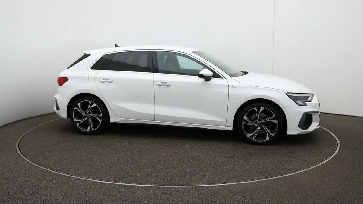 2021-audi-a3-10-30-tfsi-sportback-5d-big-41