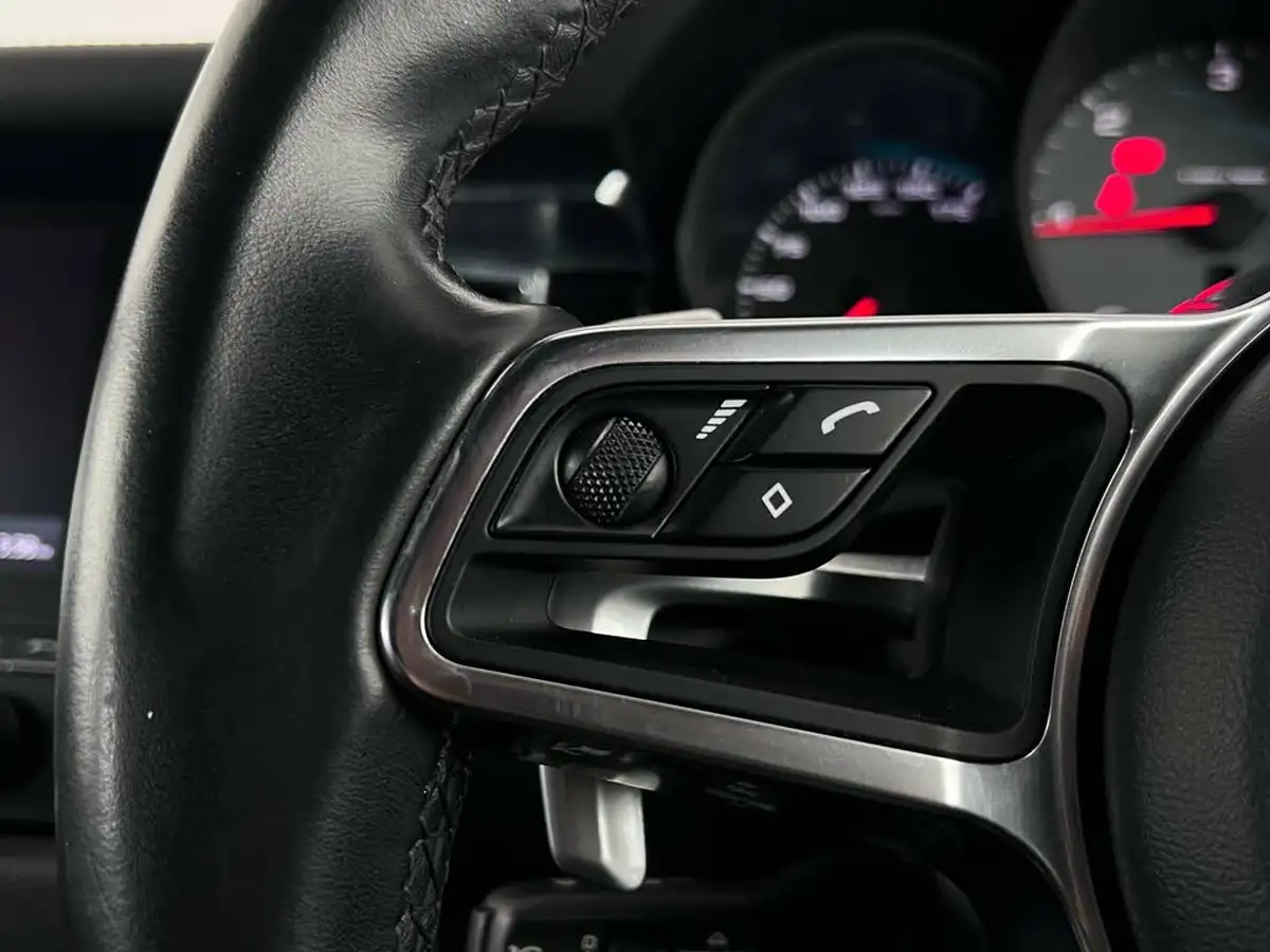 2018-porsche-macan-30td-s-big-27
