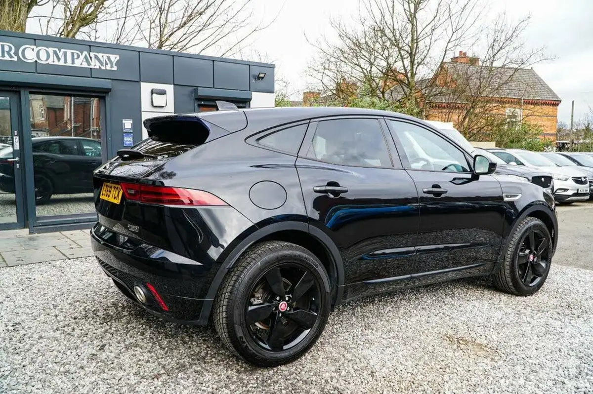 2019-jaguar-e-pace-20-i4d-r-dynamic-s-180ps-awd-auto-big-5