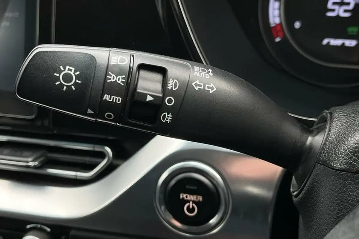 2022-kia-niro-ev-e-2-big-13